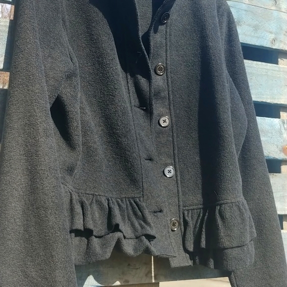 Fleece Ruffled Jacket - Picture 3 of 7
